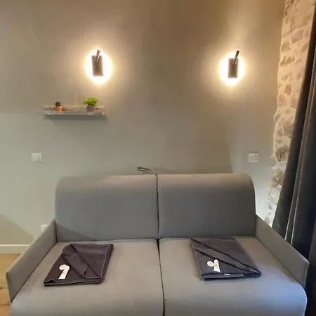 06ck Cosy In The Heart Of Old Lägenhet