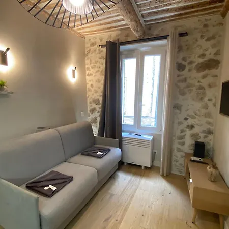 06ck Cosy In The Heart Of Old Apartment Antibes